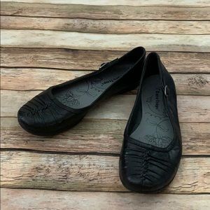 Baretraps Black Flats